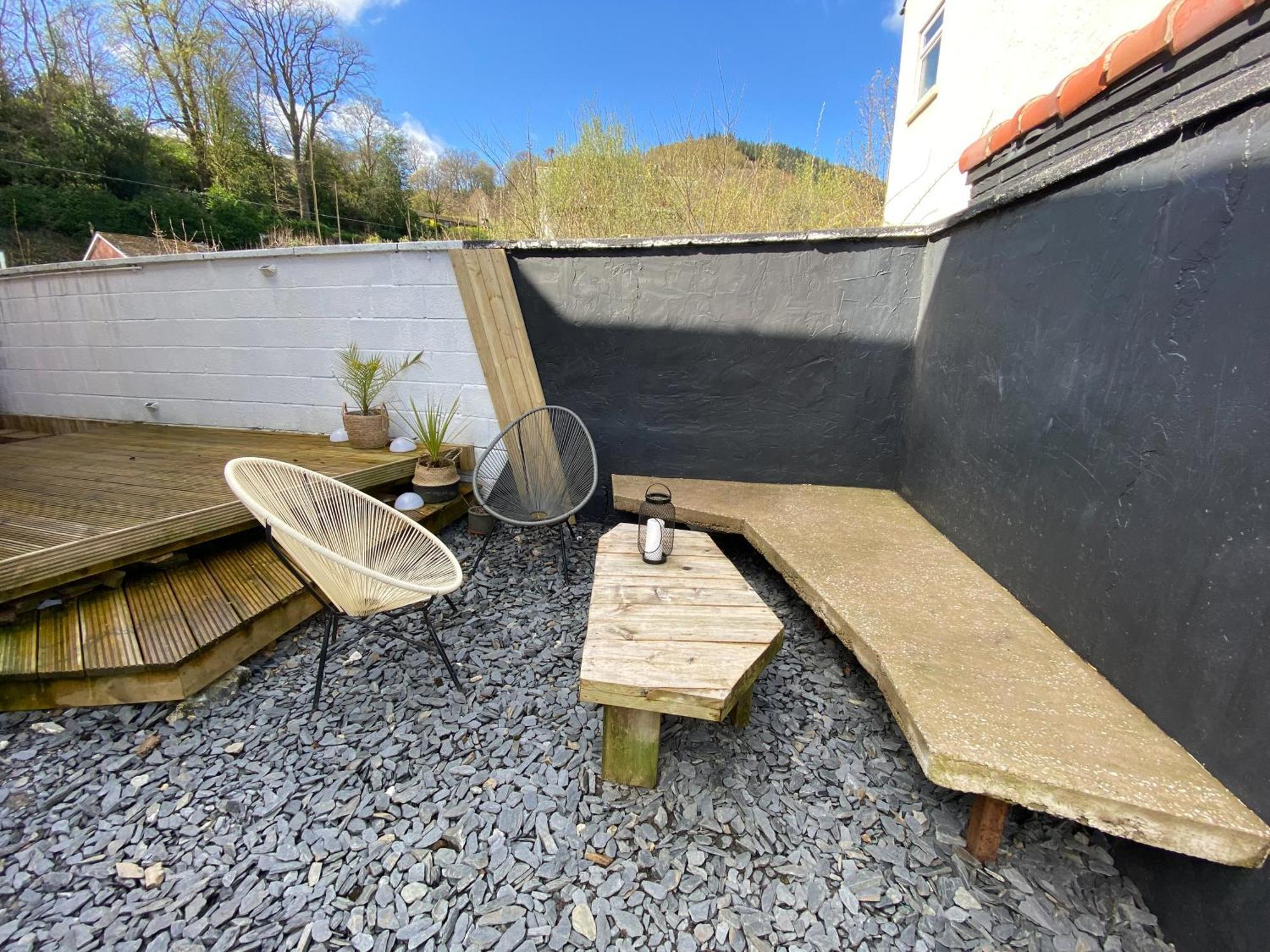 Fern Studio 1 Bedroom Apartment Llangollen Exterior foto